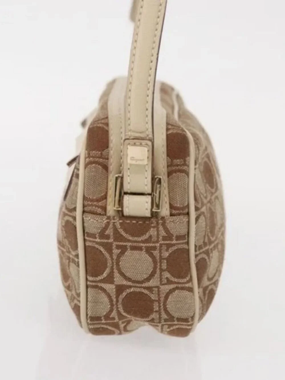 Salvatore Ferragamo Gancini Shoulder Bag Canvas Leather Beige Gold Auth BA7672